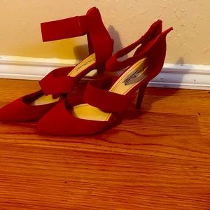 Selling these red Anne Michelle heels! They’re size 9. Wore them a few times